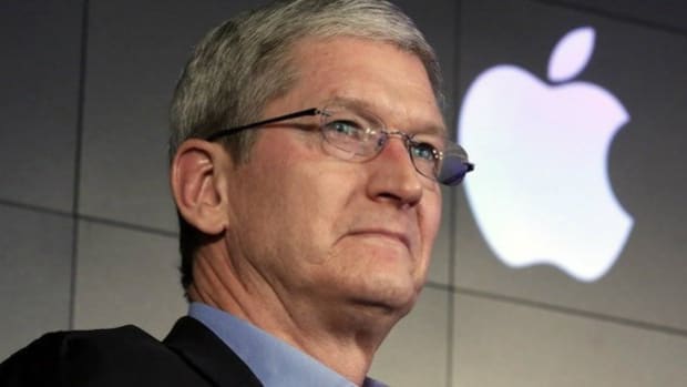 Apple CEO Tim Cook Earned A 9-Figure Salary In 2017 Promo Image