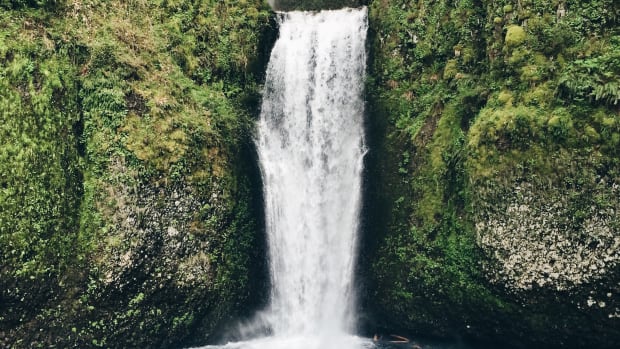 Selfie At Waterfall Reveals Something Terrifying (Photo) Promo Image