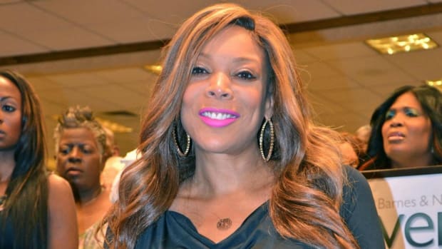 Wendy Williams Passes Out During Show (Video) Promo Image