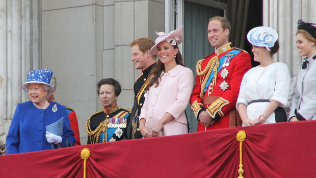 British Royal Succession No Longer Dependent On Gender Promo Image