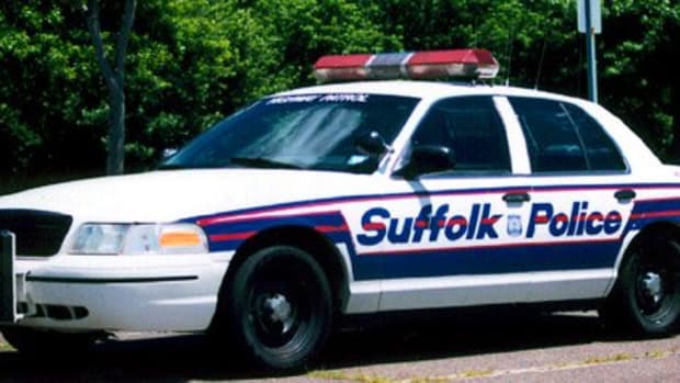 Suffolk police car