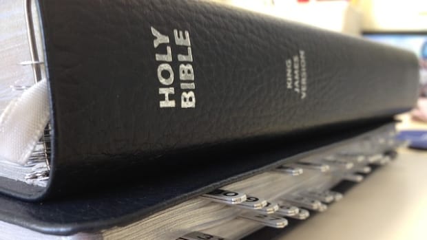 holybible_featured.jpg
