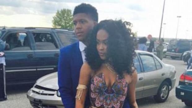 Girl Outraged After Teacher Bashes Prom Dress (Photos) Promo Image