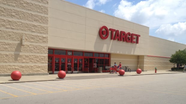 Man Uses Kitchen Knife To Kill Himself In Target Promo Image