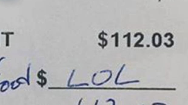 'LOL' written on tip line of receipt