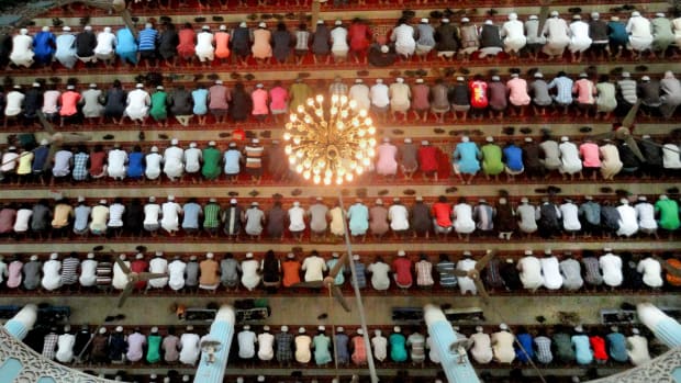 Muslims praying.