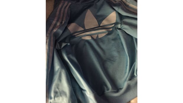 'The Dress' Round 2: What Color Is This Jacket? (Photo) Promo Image