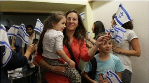 French Jewish immigrants arrive in Tel Aviv, Israel 