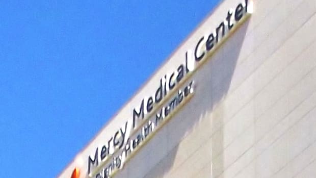 Mercy Medical Center Sign