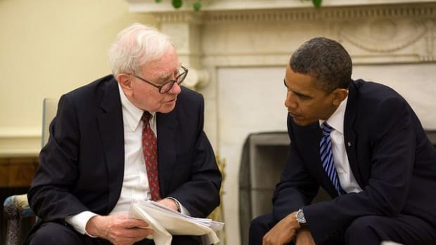 Warren Buffett and President Barack Obama.