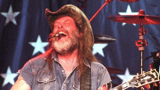 Ted Nugent Posts Fake Video Of Clinton Shot (Video) Promo Image