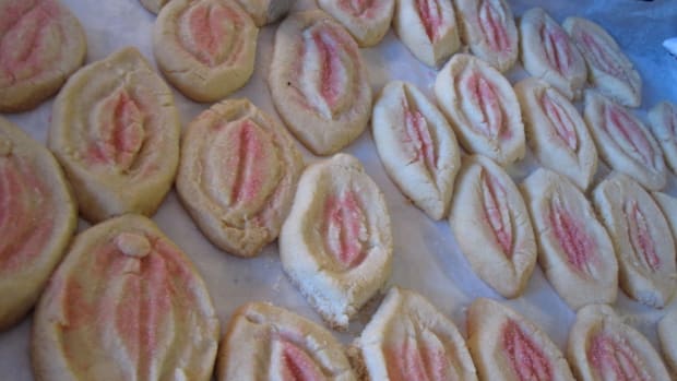  Here Are The Strange Cookies This Mom Brought To A 2nd Grade Class (Photo) Promo Image