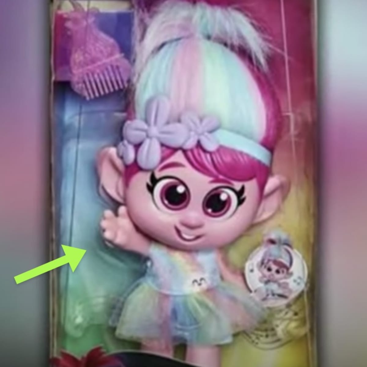 hasbro trolls doll pulled
