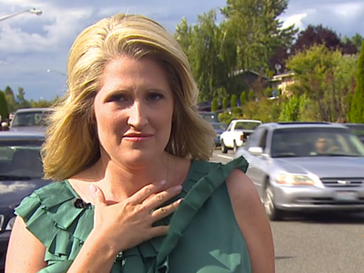 Seattle Tv News Crew Runs For Cover After Gunfire Video Opposing Views