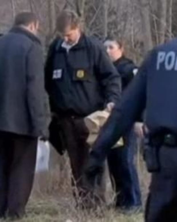 Roberts Auto Mall >> Teens Try To Rob Man Who Just Left Store, End Up Paying The Ultimate Price - Opposing Views Roberts Auto Mall >> Teens Try To Rob Man Who Just Left Store, End Up Paying The Ultimate Price - Opposing Views