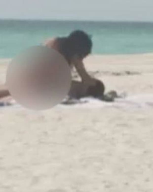 Frisky Couple Caught In The Act On Florida Beach Photos