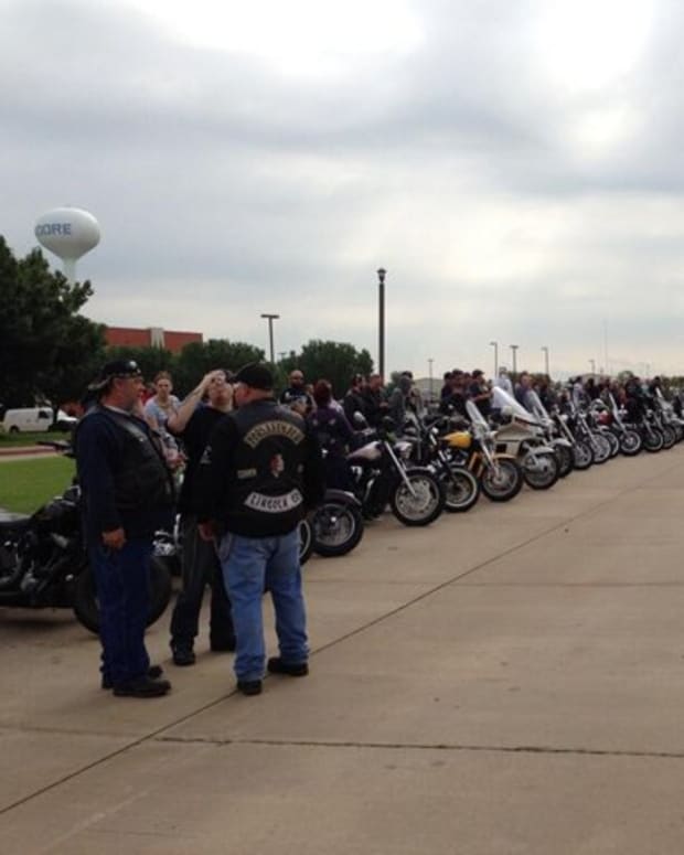 Skips Auto Body >> Westboro Baptist Tries To Protest Slain Officer’s Funeral ... Skips Auto Body >> Westboro Baptist Tries To Protest Slain Officer’s Funeral ...