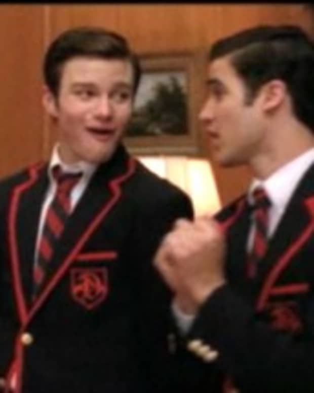 Is kirk from glee really gay