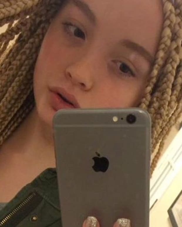 Here S How People Reacted When This 12 Year Old Posted Pics Of Her