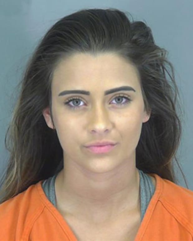 South Carolina Beauty Queen Arrested For Forgery Promo Image