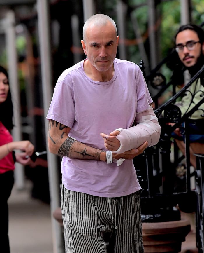 Daniel Day-Lewis Gets In Motorcycle Accident (Photos) .