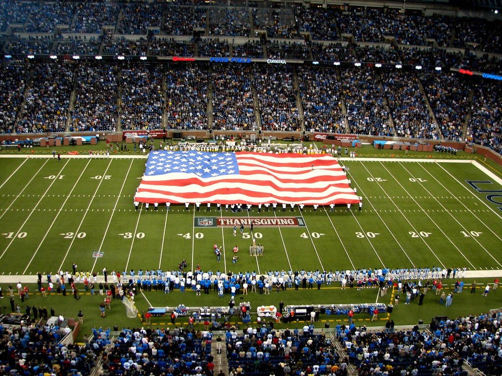 NFL Stadium Worker Quits After Team Kneels For Anthem (Photos) Promo Image