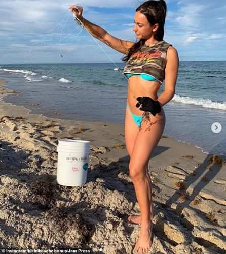 bikini-beach-cleanup-6-446x500