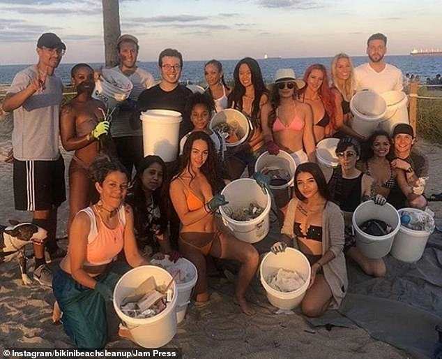 bikini-beach-cleanup-3