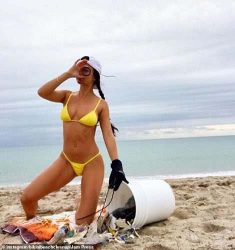 bikini-beach-cleanup-4-470x500
