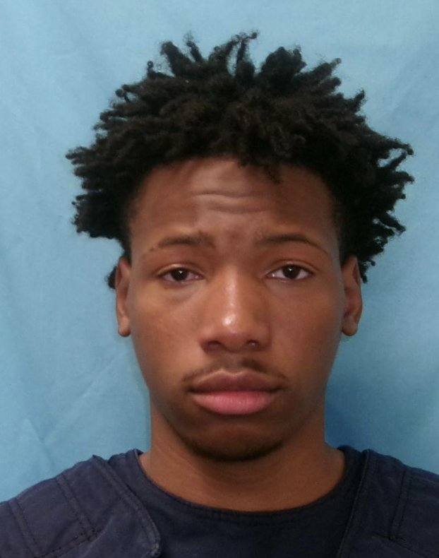 Karmelo Anthony, 17, accused of fatally stabbing Austin Metcalf, Photo Credit: @Chicago1Ray/X
