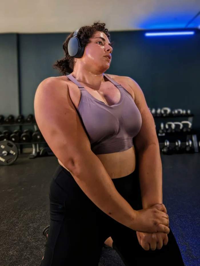 Jammie Booker working out inside a gym, Photo Credit: Onedio/X