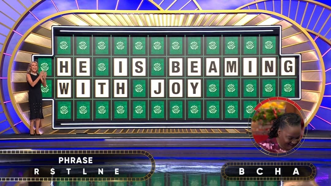Show hostess Vanna White in a 'Wheel of Fortune' episode, Photo Credit: wheelwatchershub/Instagram