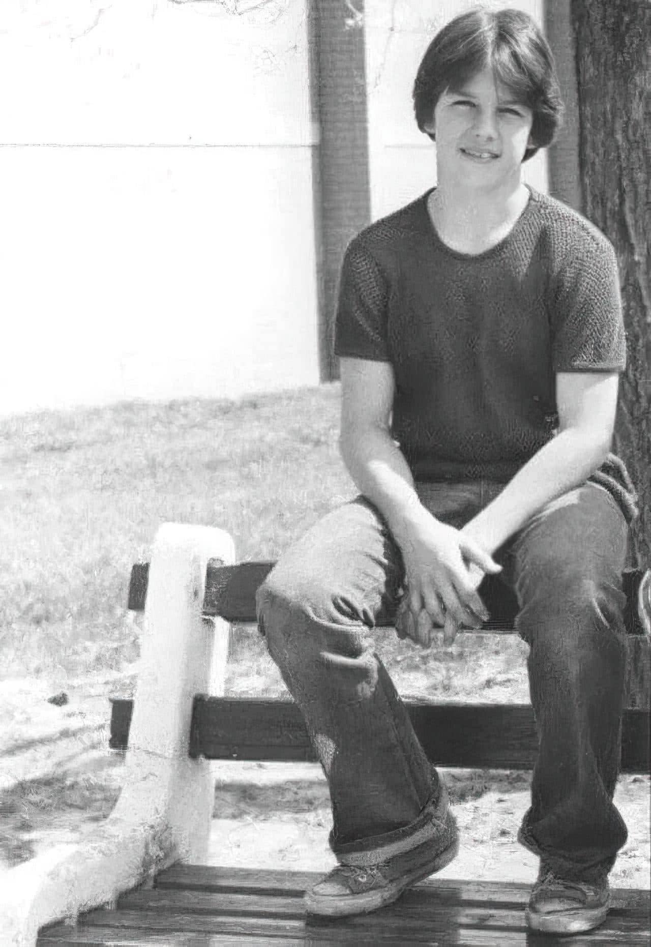 Tom Cruise sitting on a bench, Ontario in the early 1970s, Photo Credit: Old Canada Series/X