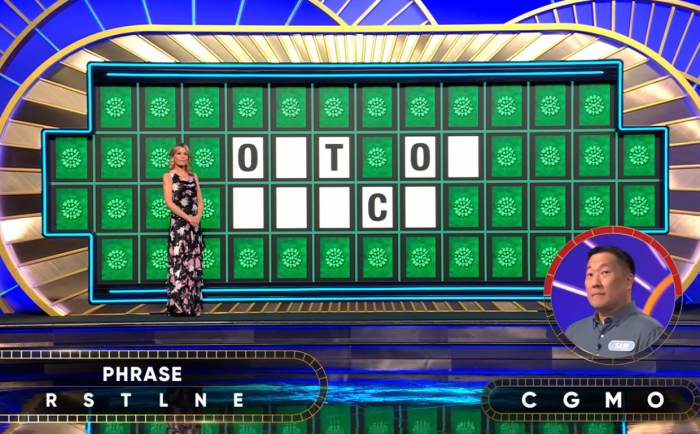 Show hostess Vanna White in a 'Wheel of Fortune' episode, Photo Credit: Wheel of Fortune/Youtube