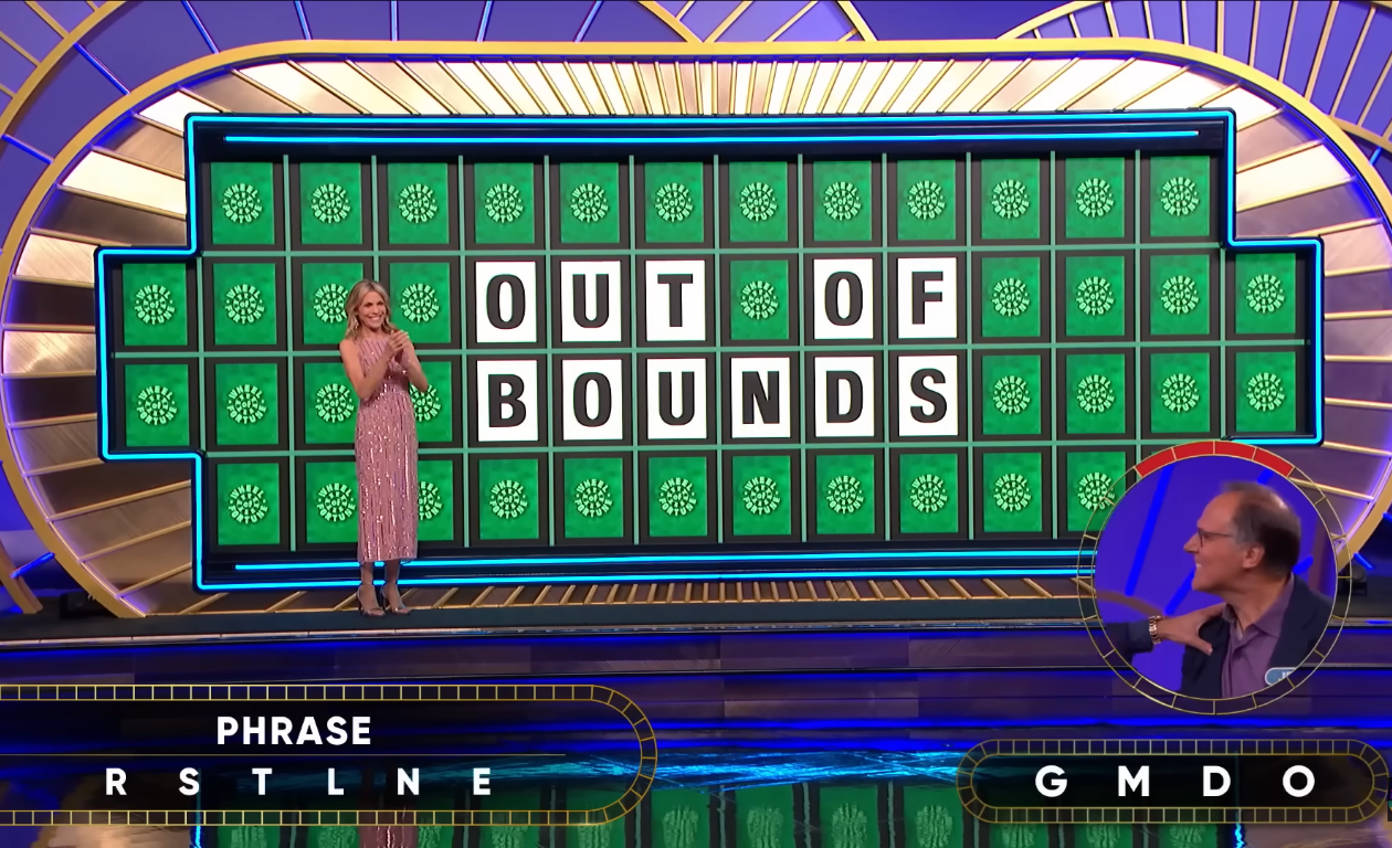Show hostess Vanna White in a 'Wheel of Fortune' episode, Photo Credit: Wheel of Fortune/Youtube