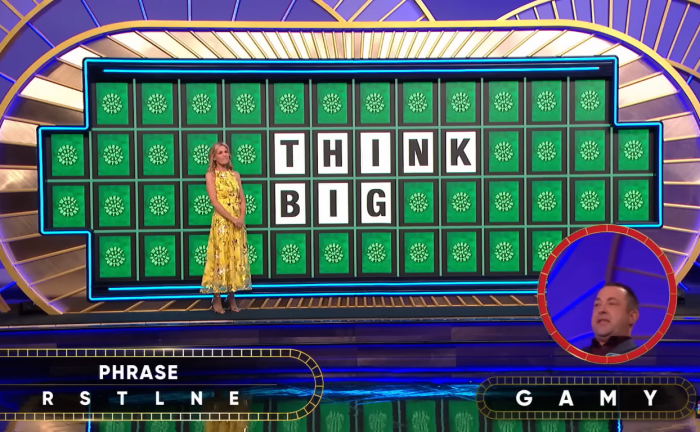 Show hostess Vanna White in a 'Wheel of Fortune' episode, Photo Credit: Wheel Of Fortune/Youtube