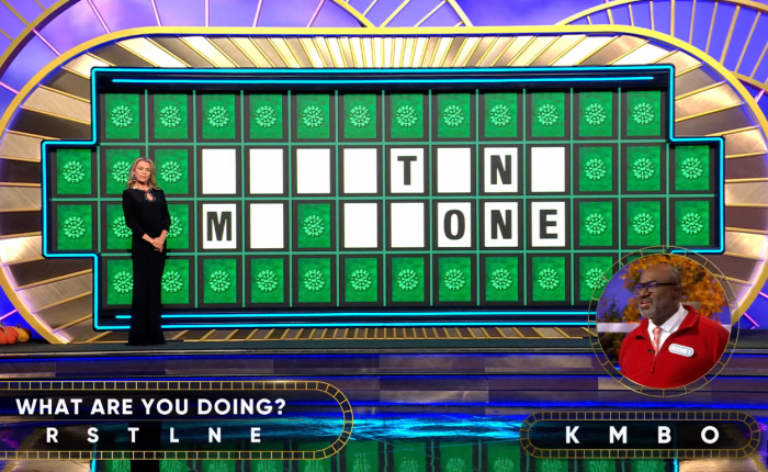 Show hostess Vanna White in a 'Wheel of Fortune' episode, Photo Credit: Wheel of Fortune/Youtube