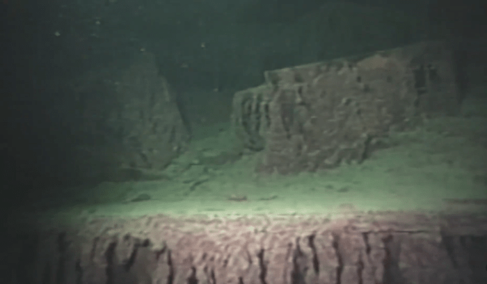 Unseen Titanic shipwreck footage from the bottom of the ocean, Photo Credit: IFLScience/Youtube
