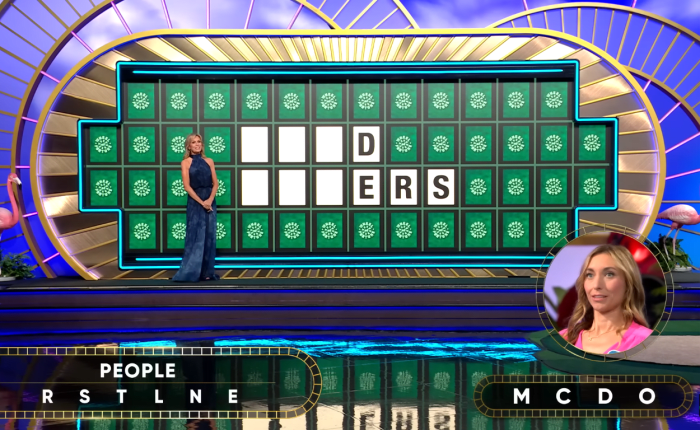 Show hostess Vanna White in a 'Wheel of Fortune' episode, Photo Credit: Wheel of Fortune/Youtube
