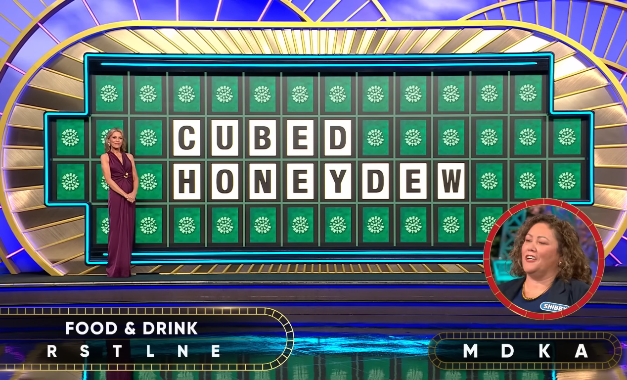 Show hostess Vanna White in a 'Wheel of Fortune' episode, Photo Credit: Wheel Of Fortune/Youtube