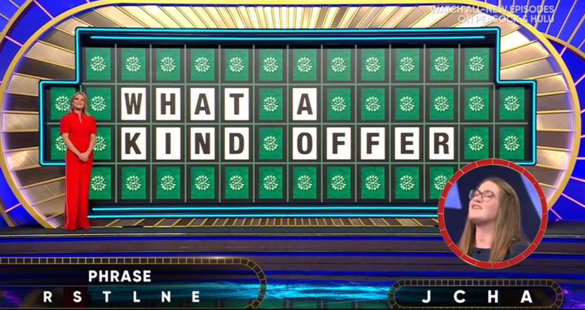 Show hostess Vanna White in a 'Wheel of Fortune' episode, Photo Credit: phily498/Instagram