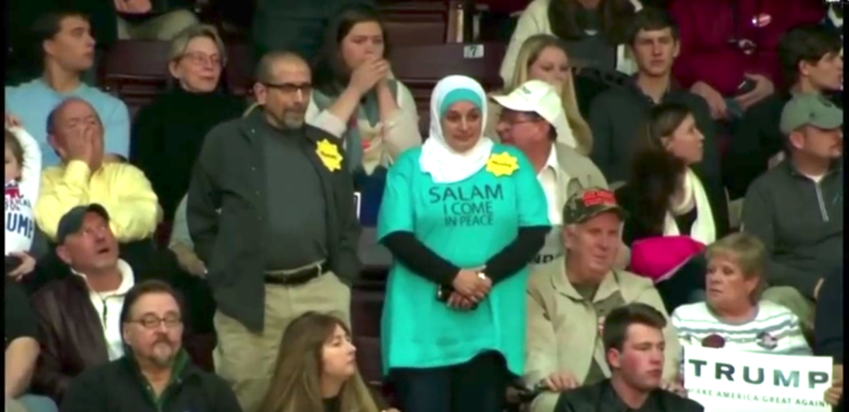 Muslim Woman Kicked Out Of Donald Trump Rally Video Opposing Views 