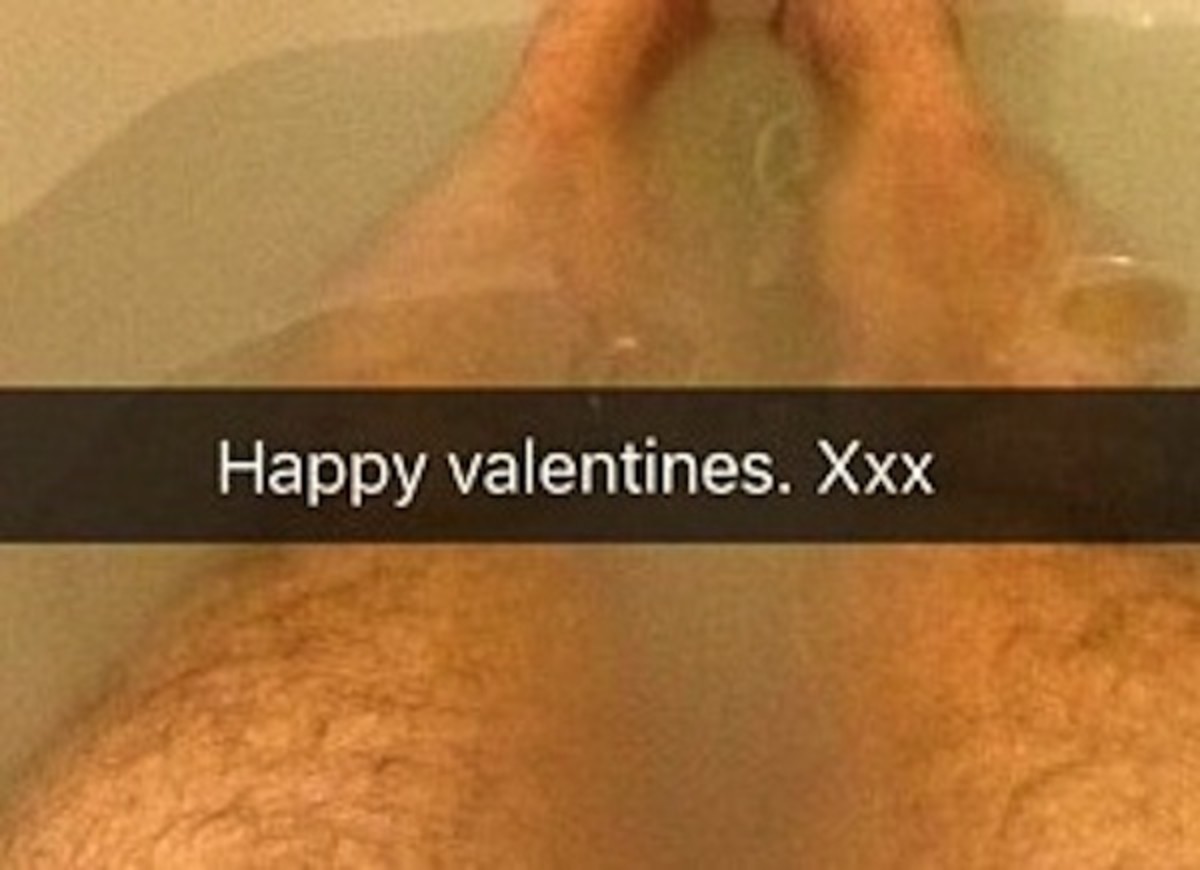 Man Sends Explicit Snapchat Photo To Daughter Instead Of ...