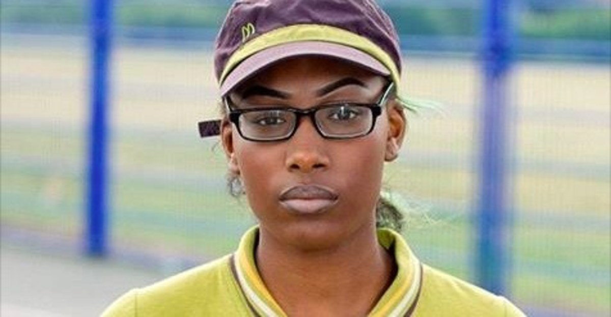 McDonald's Employee Shocked To Learn Why She Can't Have Extra Shifts (Photos)