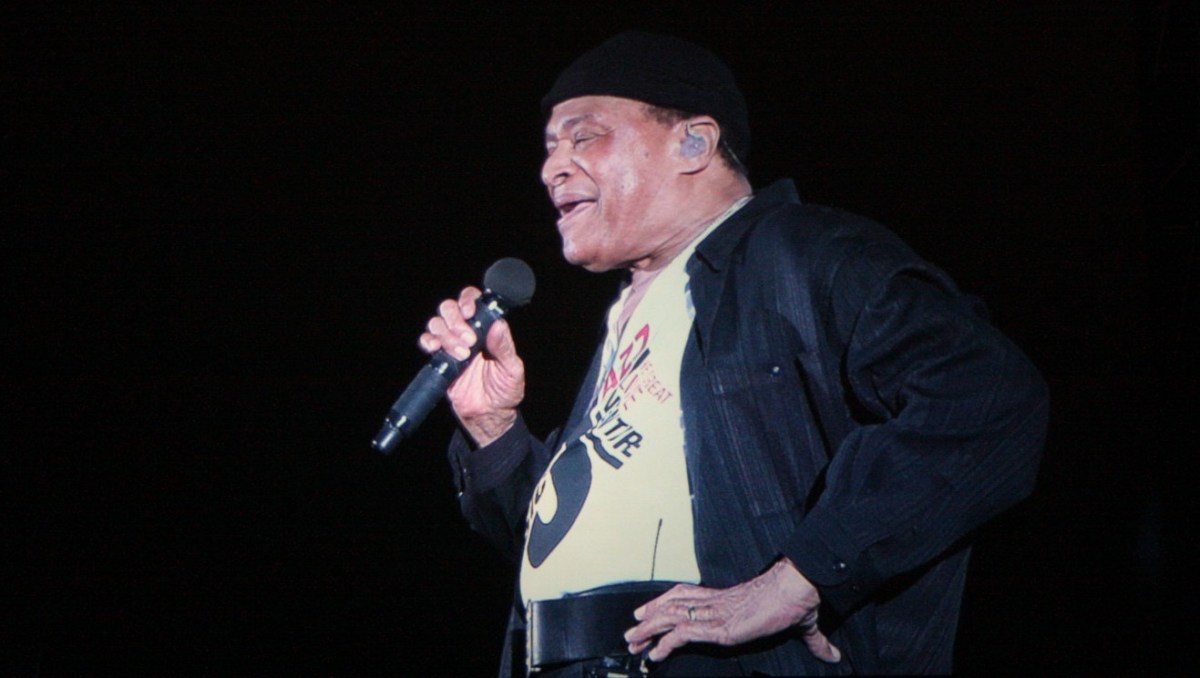 Grammy-Award-Winning Jazz Singer Al Jarreau Dead At 76 ...