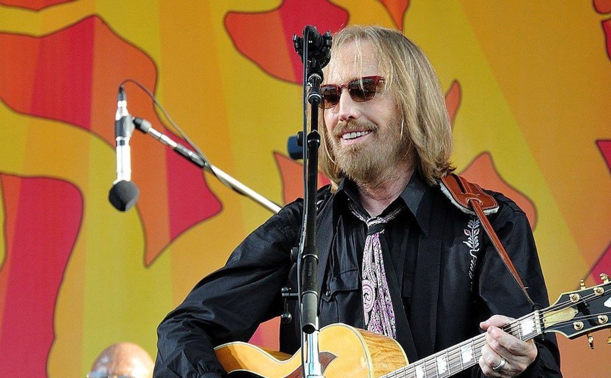 Tom Petty Confirmed Dead After Premature Report Promo Image