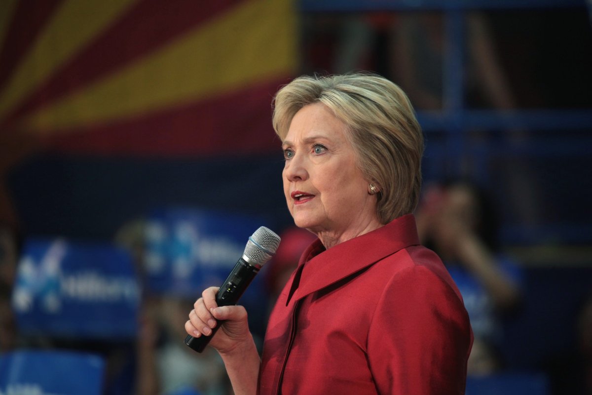 Roseanne Barr Criticizes Hillary Clinton Promo Image