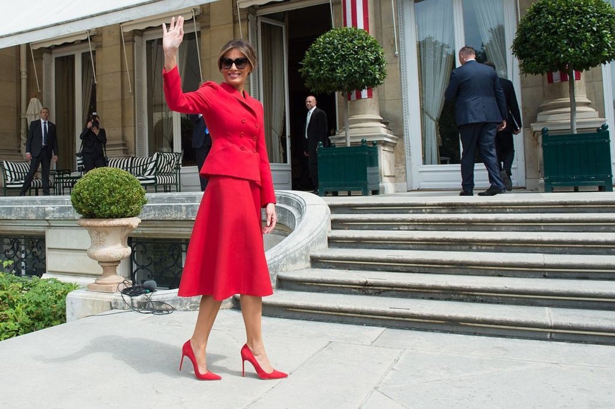 Melania Trump Draws Flak For High Heel Preference (Photos) - Opposing Views1200 x 799