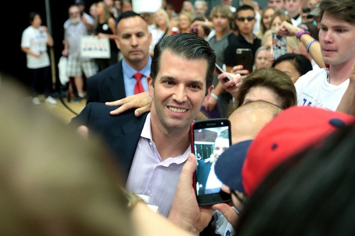 Trump Campaign Received Follow-Up To Trump Jr. Meeting Promo Image