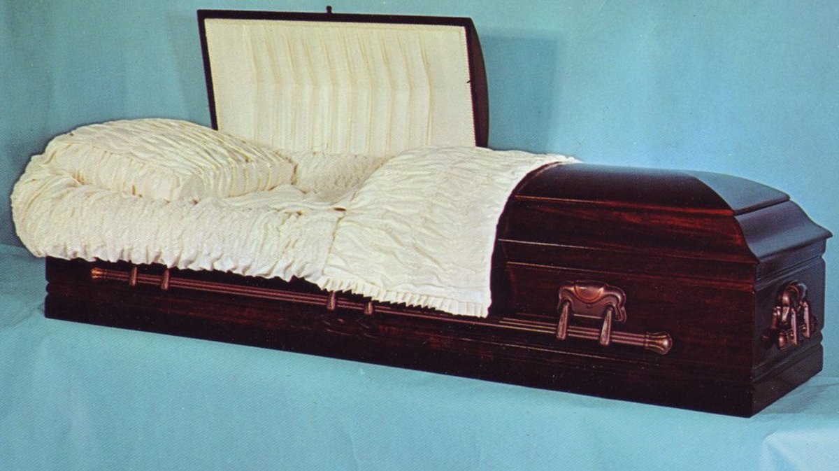 Family Finds Wrong Body In Casket Promo Image